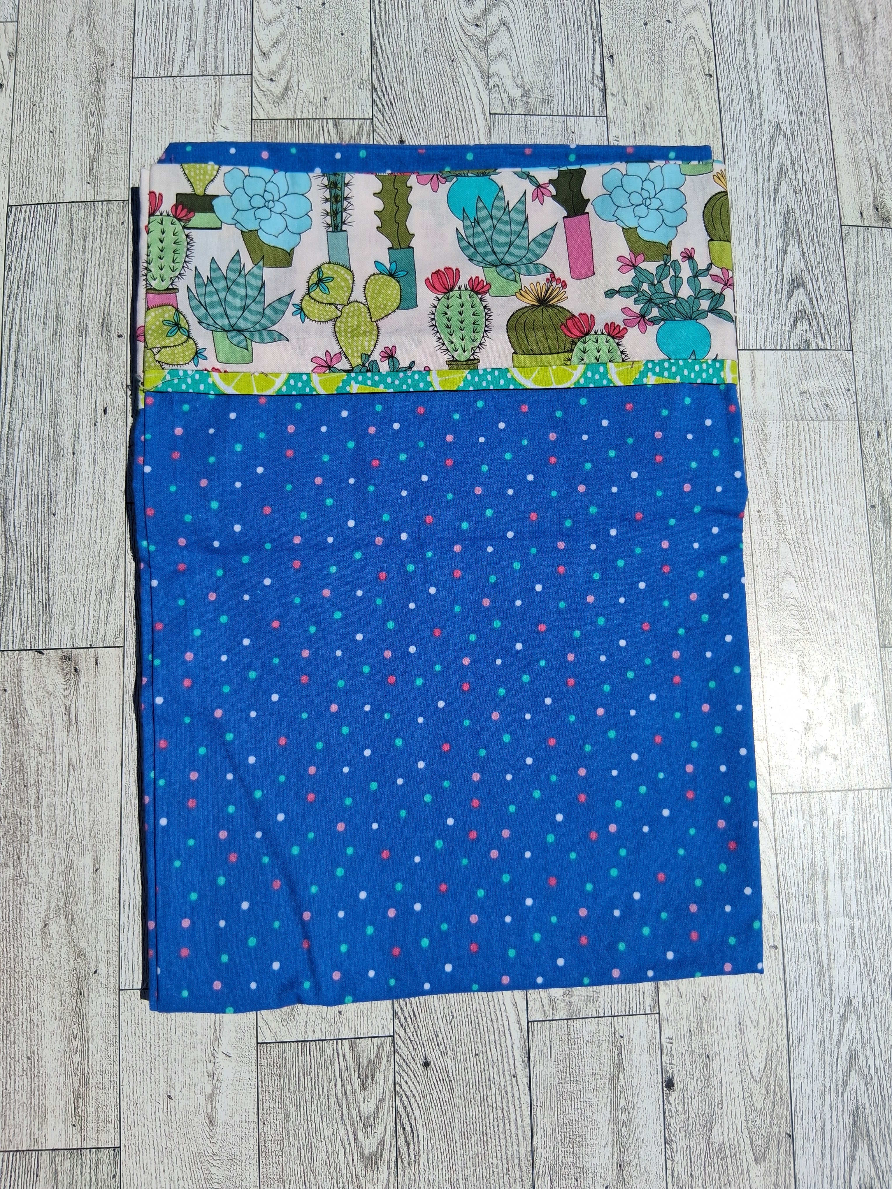 Dots/Cactus Pillow Case