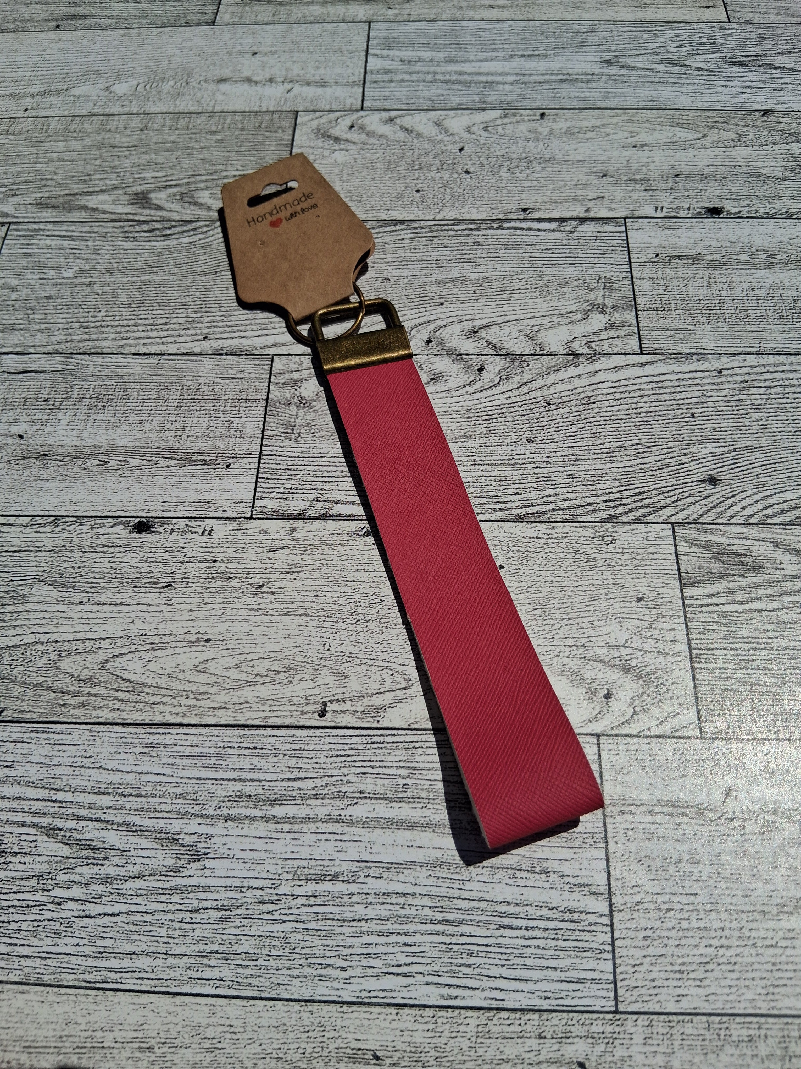 Pink/brass 6" keychain